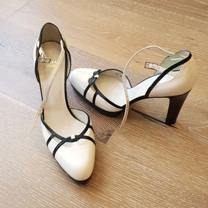 Stuart Weitzman 8.5 platform heels